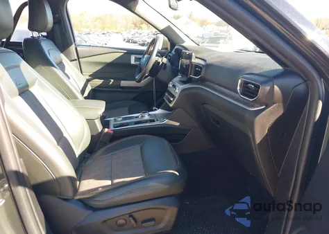 2022 Ford Explorer Timberline из США, поврежденный, VIN 1FMSK8JH3NGA43554